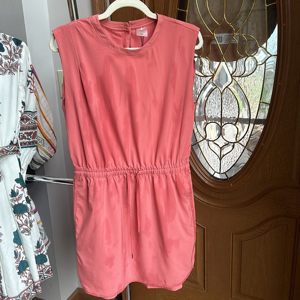 Calia Dolphin Hem Extended Shoulder Dress sz M